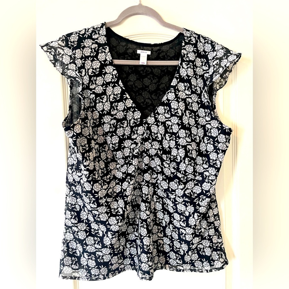 Old Navy Perfect Fit Side Zipper Blouse Women’s size XL